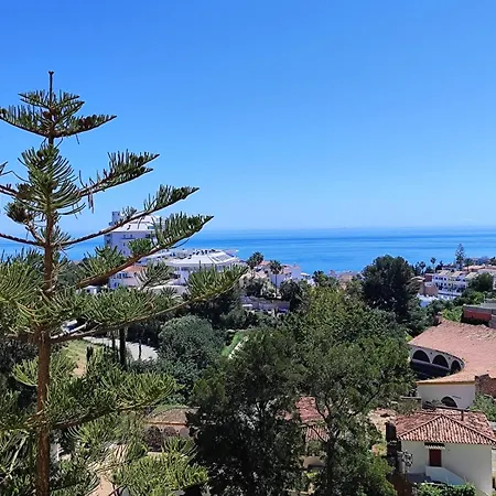 Alessandra 2 Sea View * 푸엔히롤라